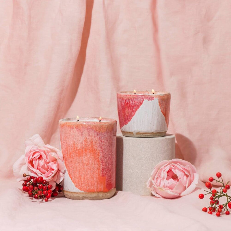 Hacienda  - Sweet Rose & Dewberry - Ceramic candle